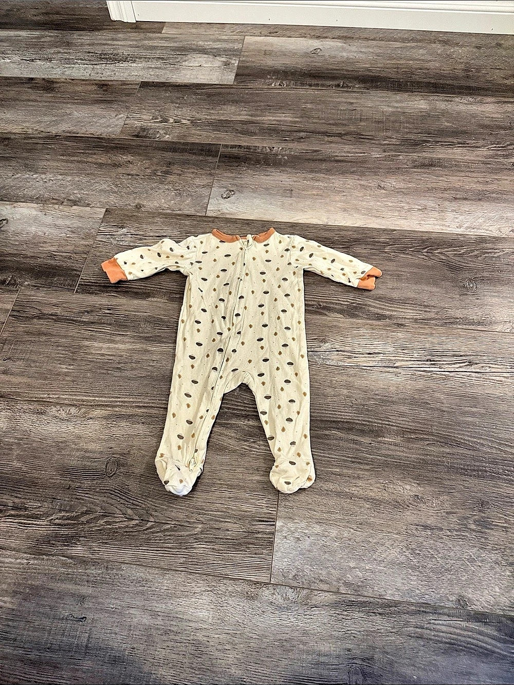 Rabbit & Bear Baby Footed Romper in Cream & Brown Size 6-9M